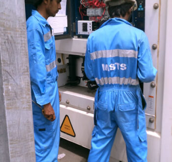 MSTS Technicians at Reefer Repairs